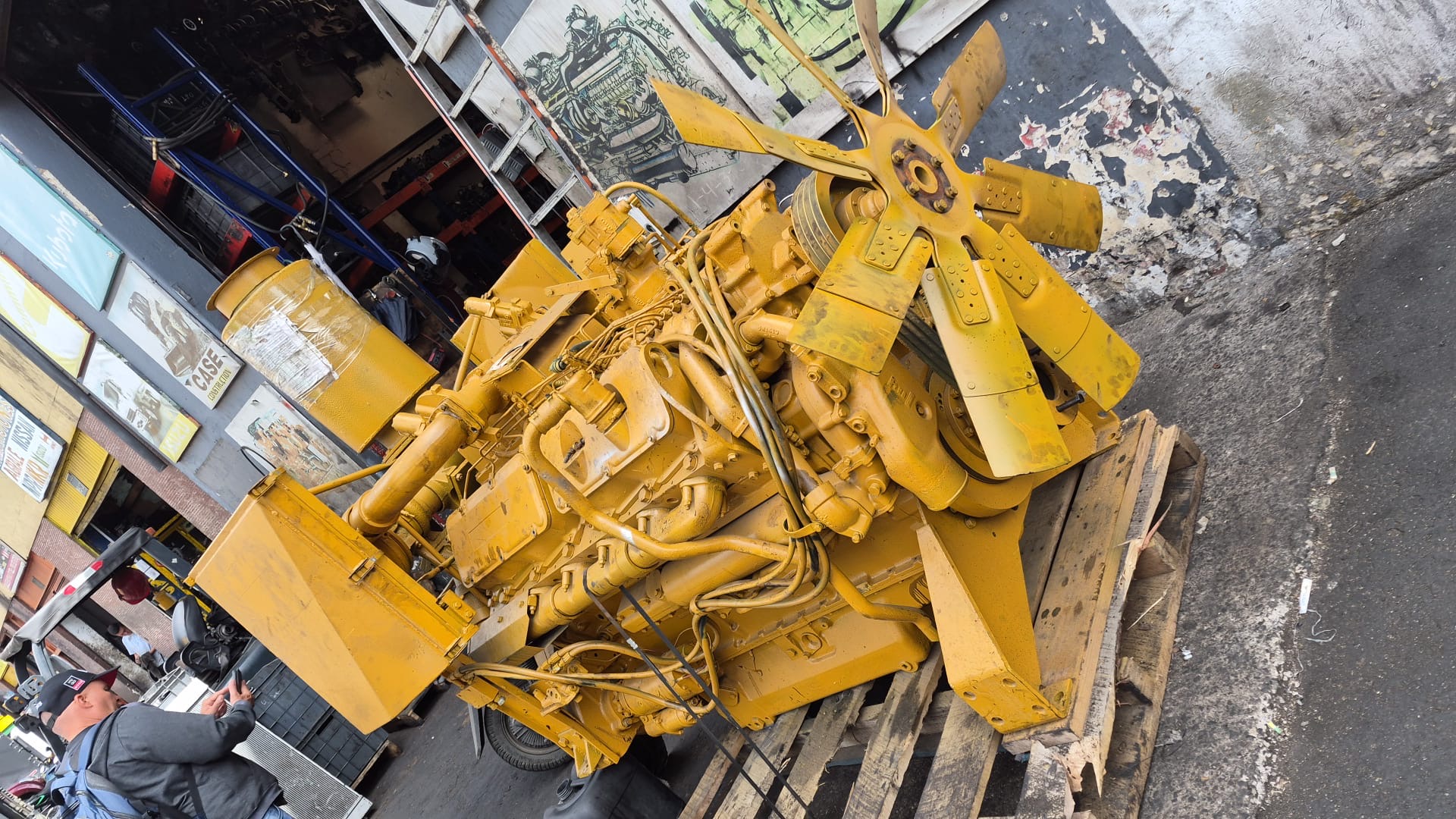 Heavy equipment diesel engines